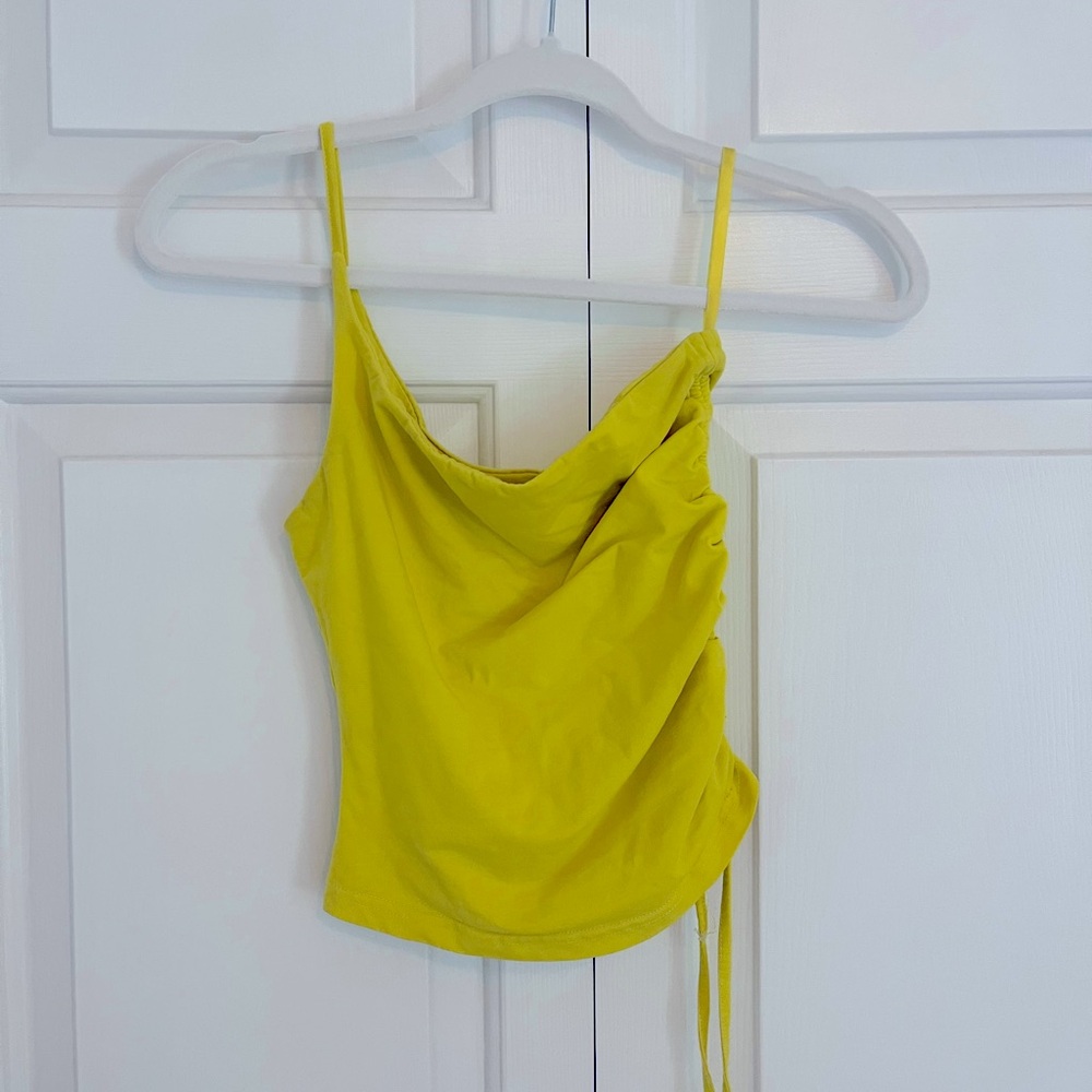 Superdown One Shoulder Crop Top